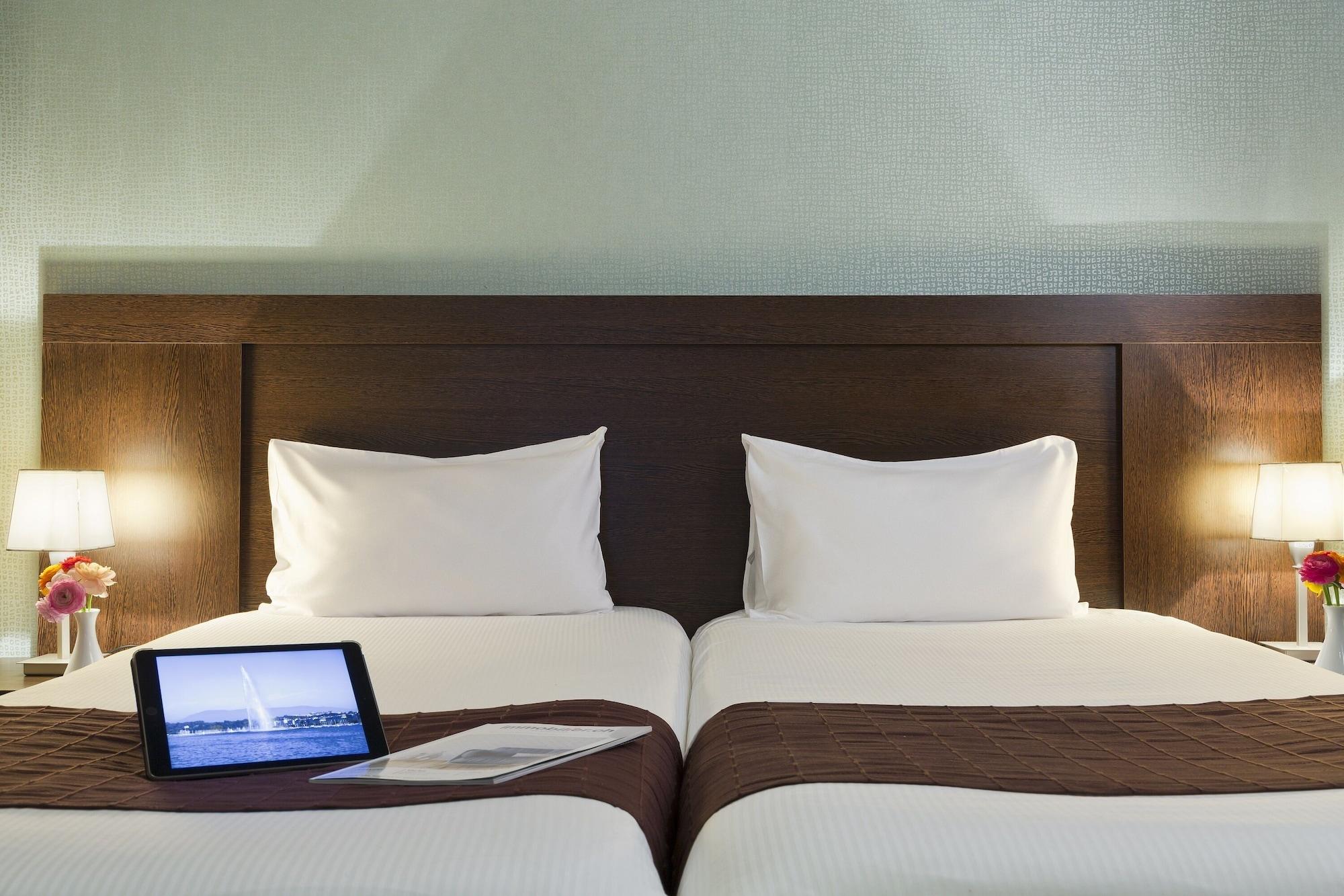 เรซิด็องซื ลา เรแซร์ฟ เฌเนฟ แฟร์เน วอลแตร์ Aparthotel เฟอร์เนย์-โวลแตร์ ภายนอก รูปภาพ